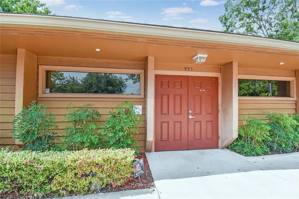953 Lane Avenue S Jacksonville FL 32205