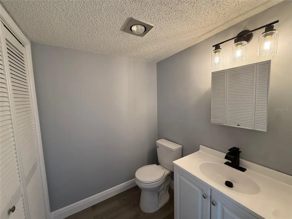 5055 Eaglesmere Drive Orlando FL 32819
