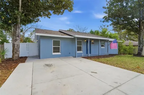 32730 Blossom Lane Leesburg FL 34788