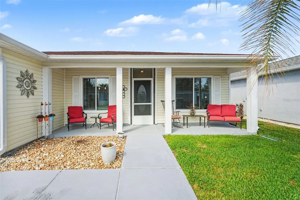 11229 Corey Pavin Lane San Antonio FL 33576