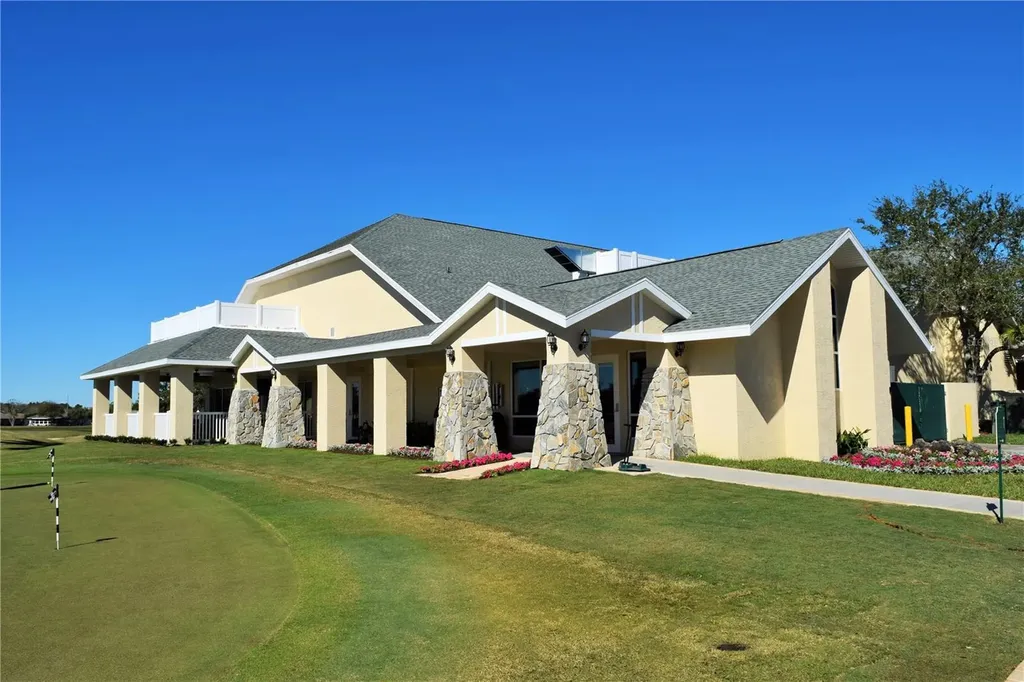 11229 Corey Pavin Lane San Antonio FL 33576
