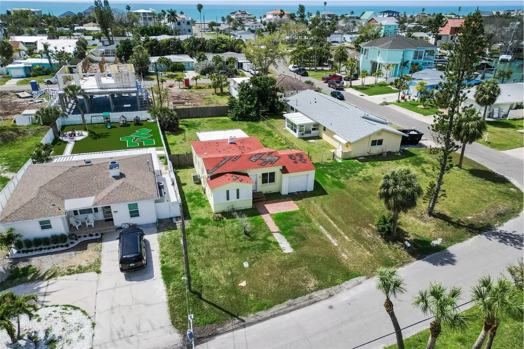 15822 Redington Drive Redington Beach FL 33708