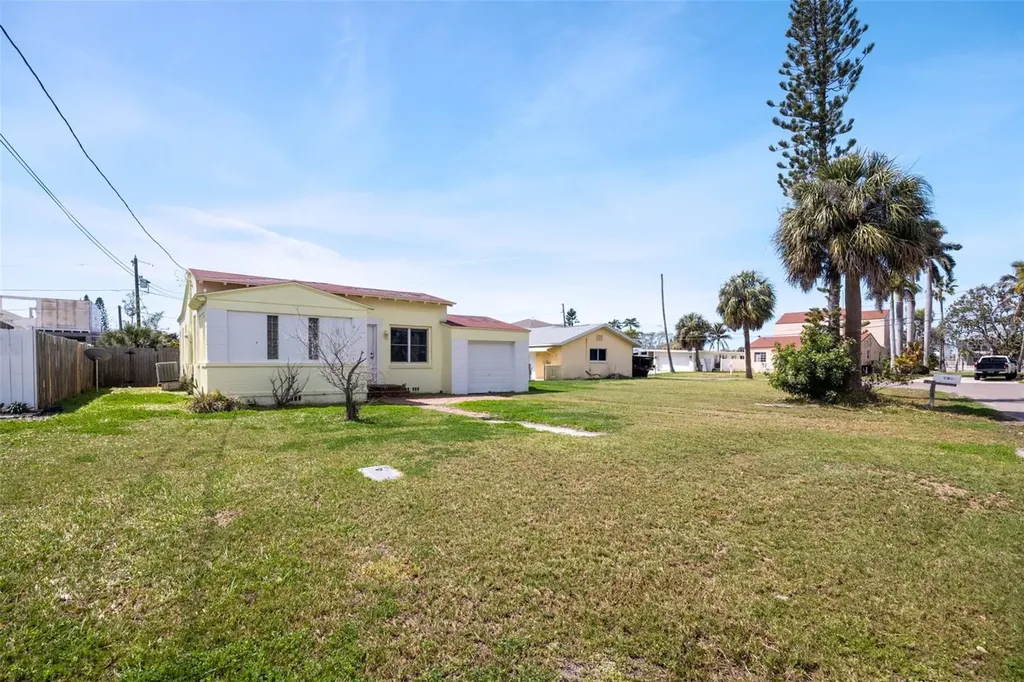 15822 Redington Drive Redington Beach FL 33708