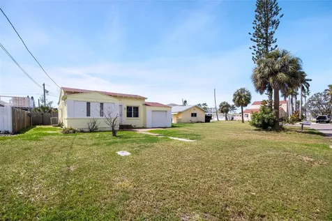 15822 Redington Drive Redington Beach FL 33708