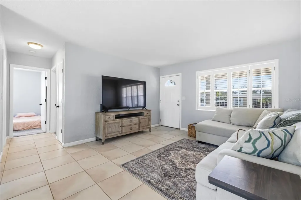 10997 87th Avenue Seminole FL 33772