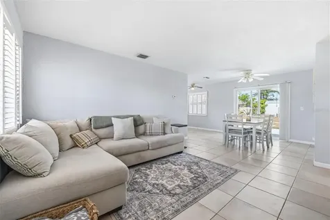 10997 87th Avenue Seminole FL 33772
