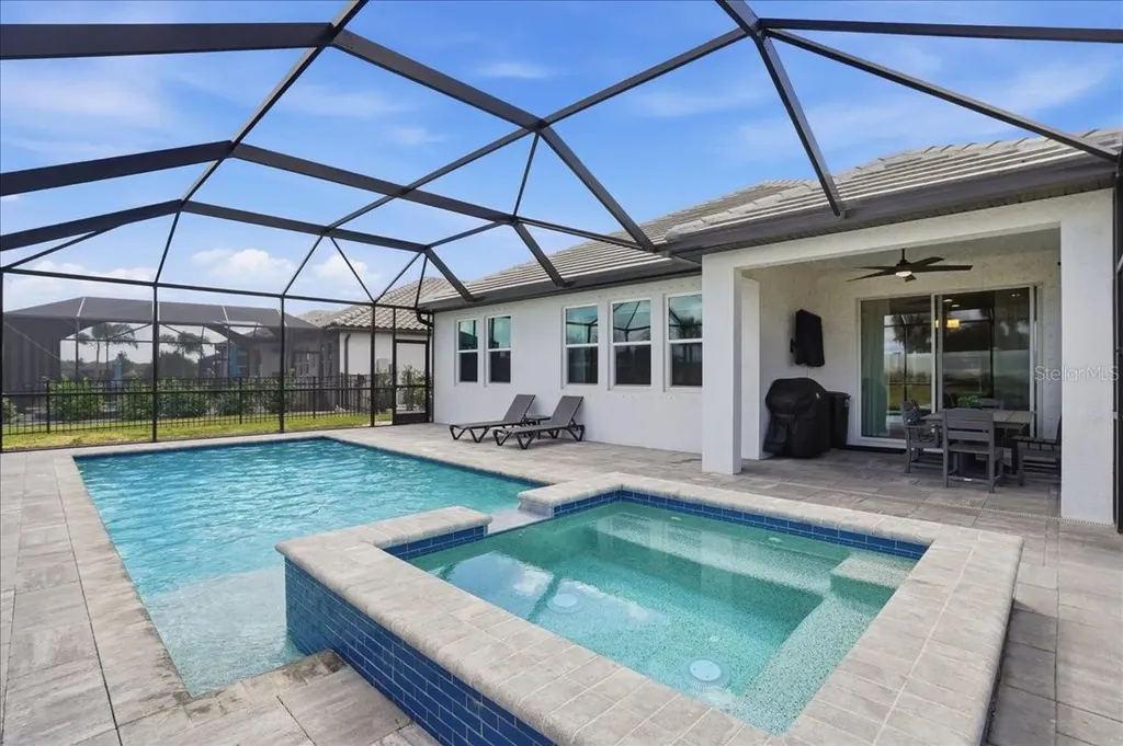 17502 Savory Mist Circle Bradenton FL 34211