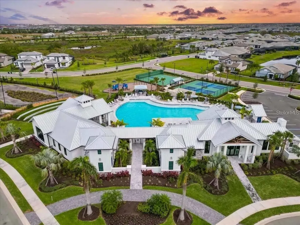 17502 Savory Mist Circle Bradenton FL 34211