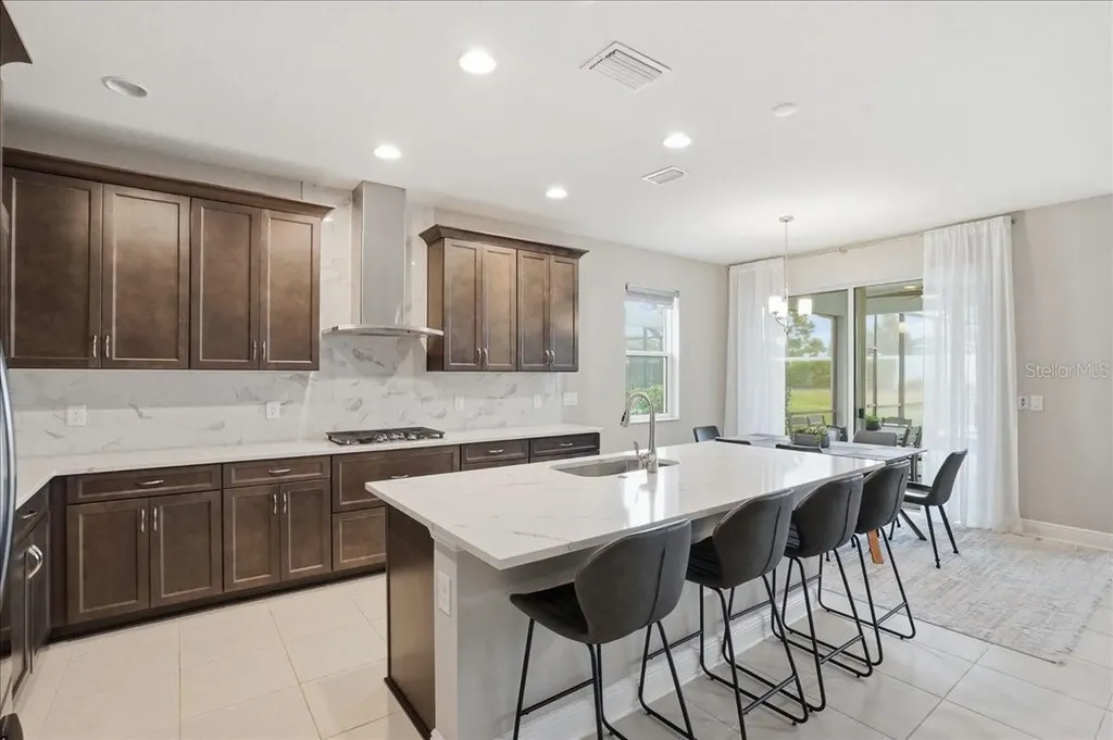 17502 Savory Mist Circle Bradenton FL 34211