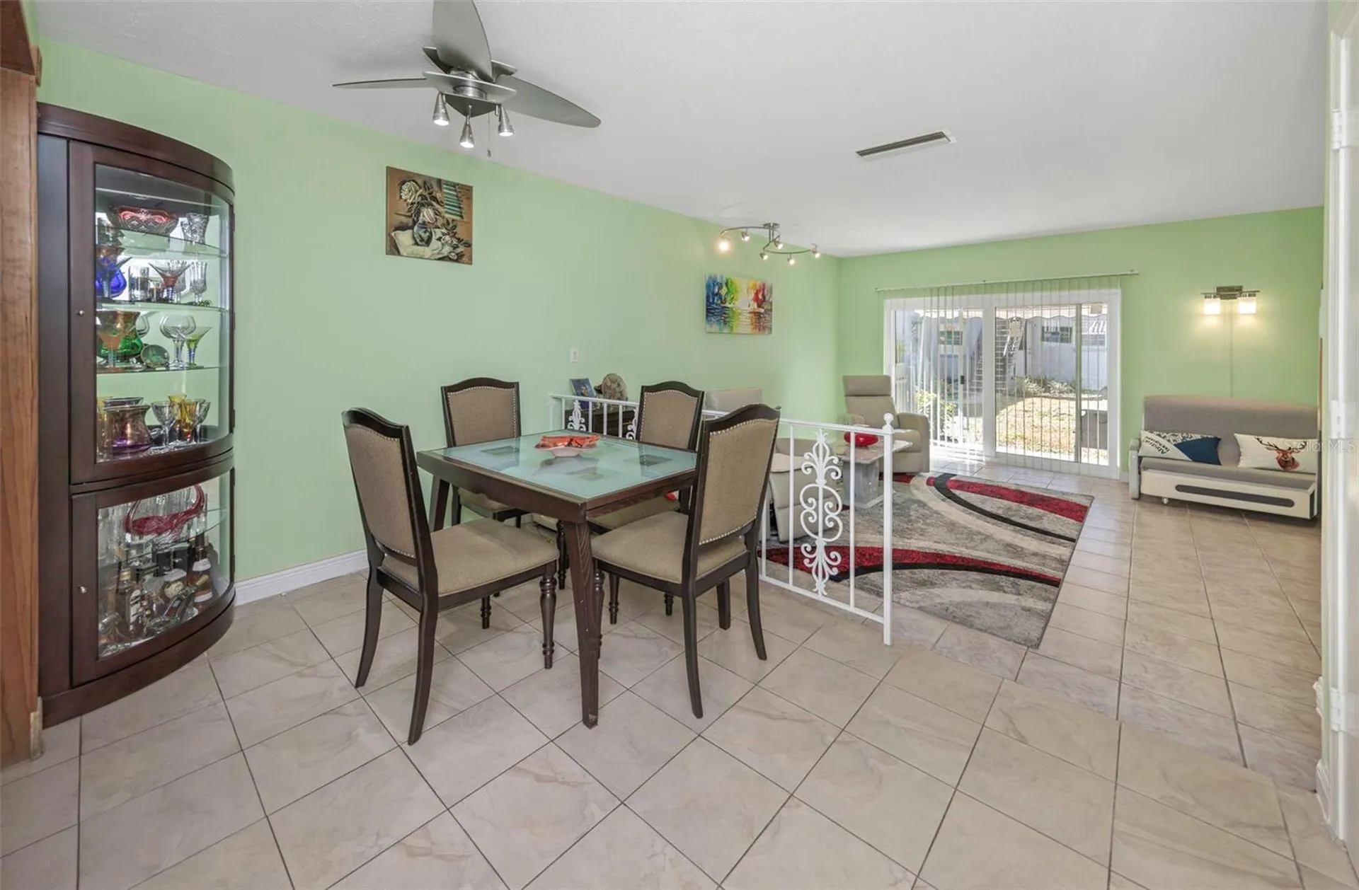 6976 Sunset Drive S St Petersburg FL 33707