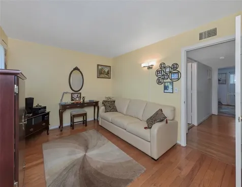 6976 Sunset Drive S St Petersburg FL 33707