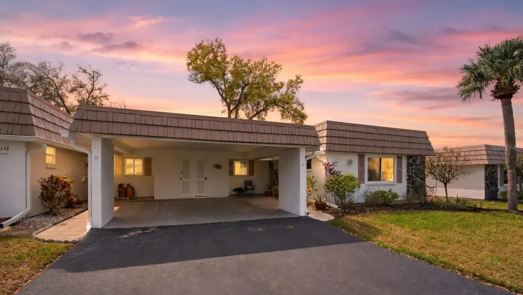 2320 Aquabluff Place Sarasota FL 34231