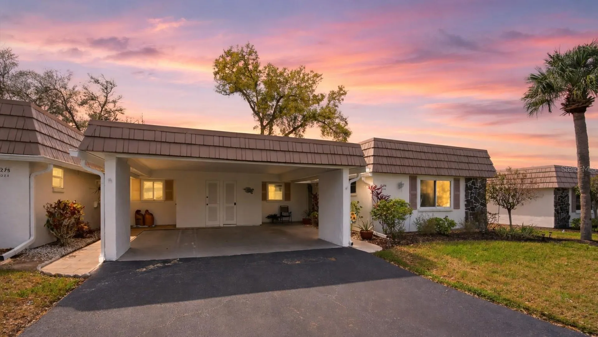 2320 Aquabluff Place Sarasota FL 34231