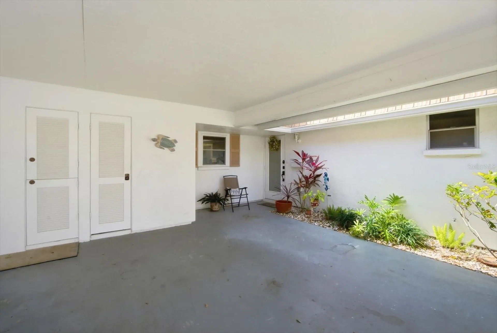 2320 Aquabluff Place Sarasota FL 34231