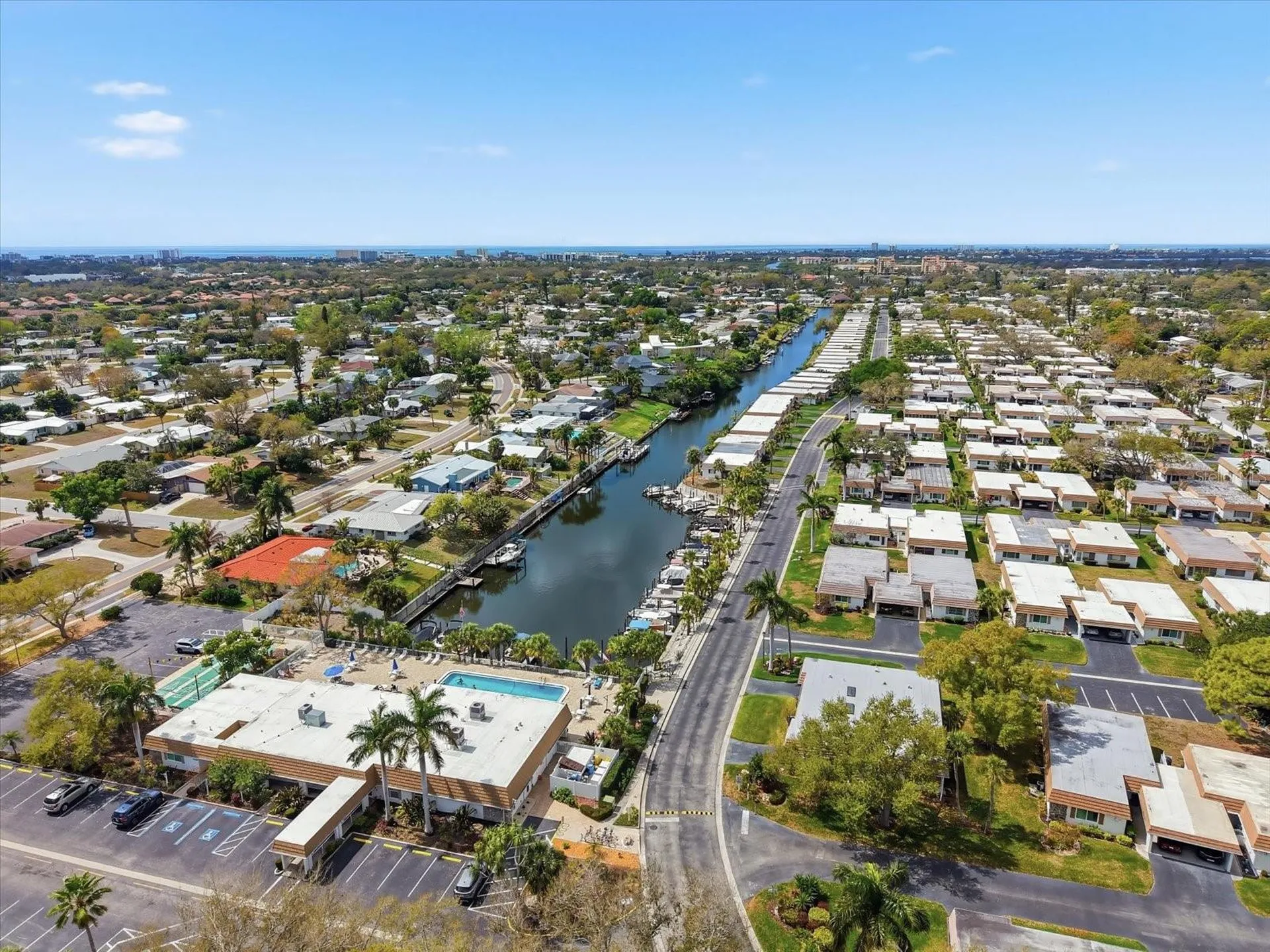 2320 Aquabluff Place Sarasota FL 34231