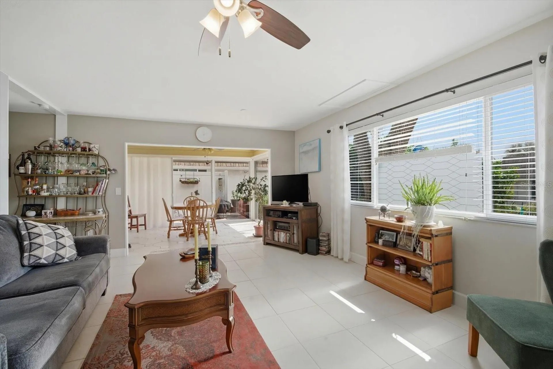 2320 Aquabluff Place Sarasota FL 34231