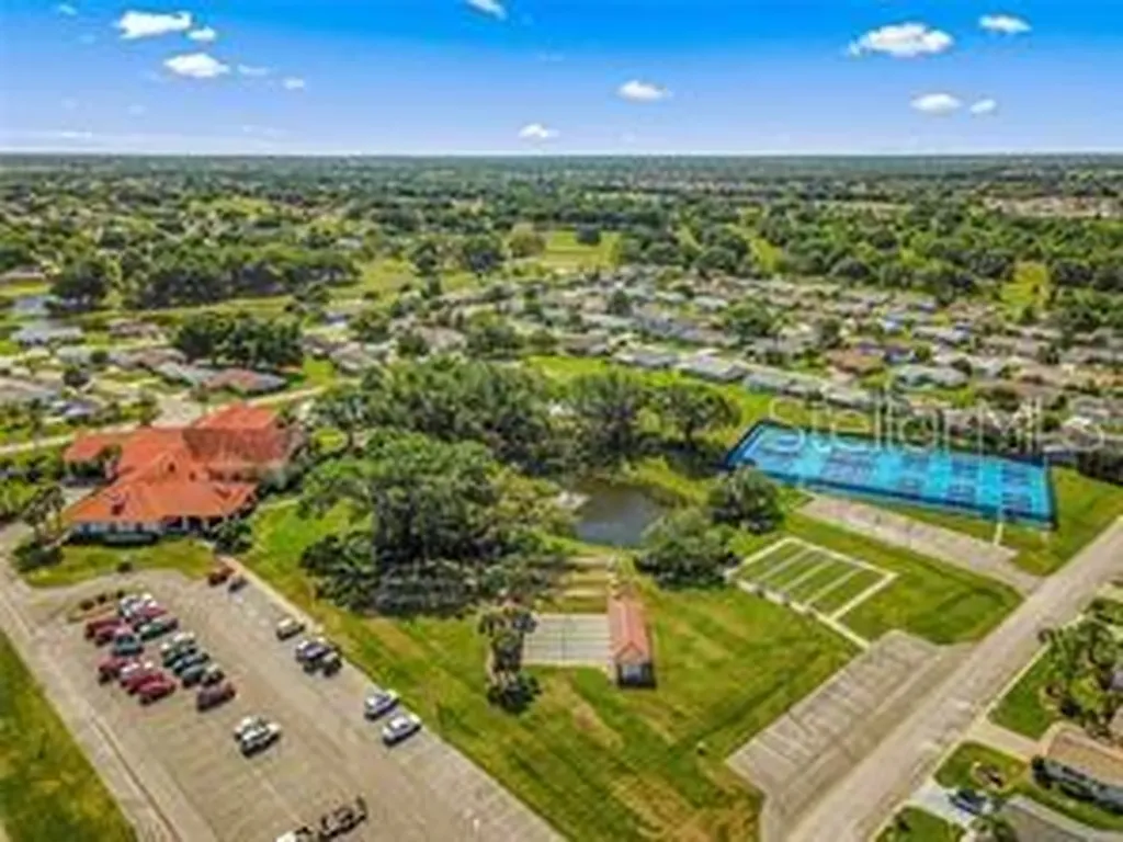 10689 SE 174th Loop Summerfield FL 34491