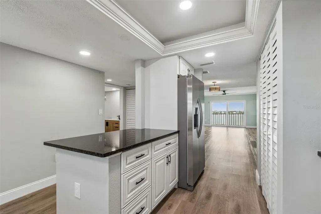 7050 Sunset Drive S South Pasadena FL 33707