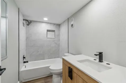 7050 Sunset Drive S South Pasadena FL 33707