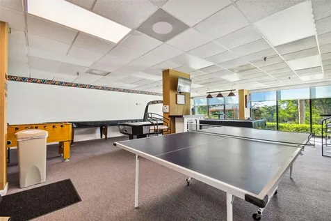 7050 Sunset Drive S South Pasadena FL 33707