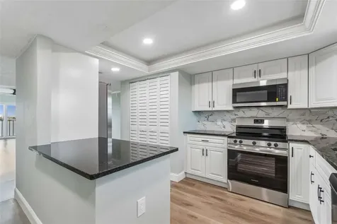 7050 Sunset Drive S South Pasadena FL 33707