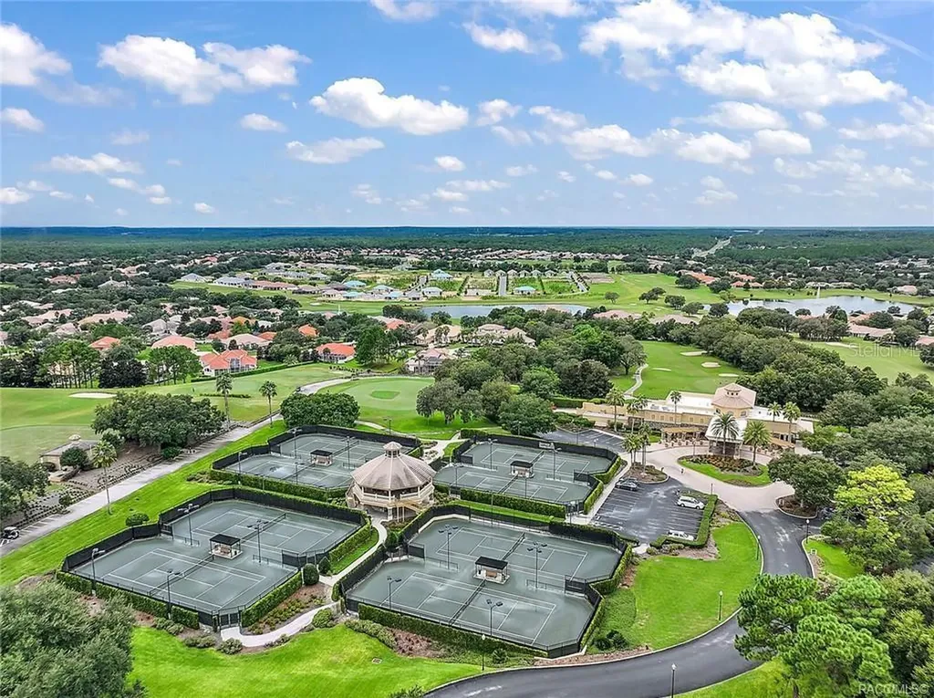 1750 W Westford Path Hernando FL 34442