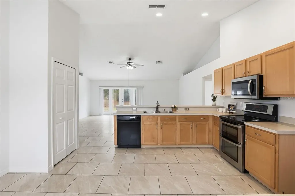 602 Messina Way Kissimmee FL 34758