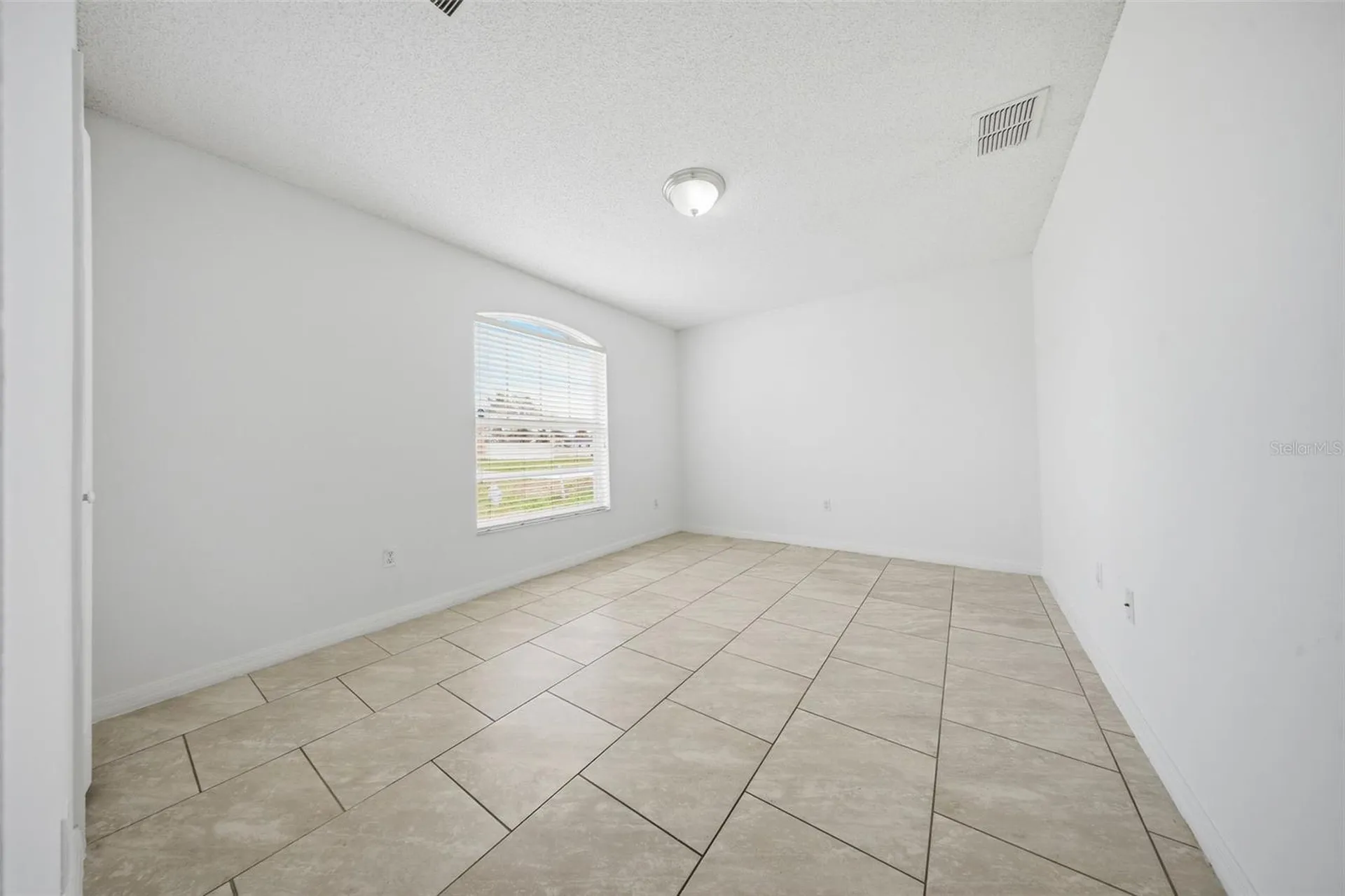 602 Messina Way Kissimmee FL 34758