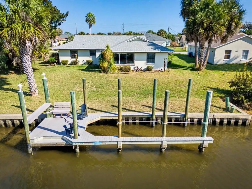 109 Coral Reef Court N Palm Coast FL 32137