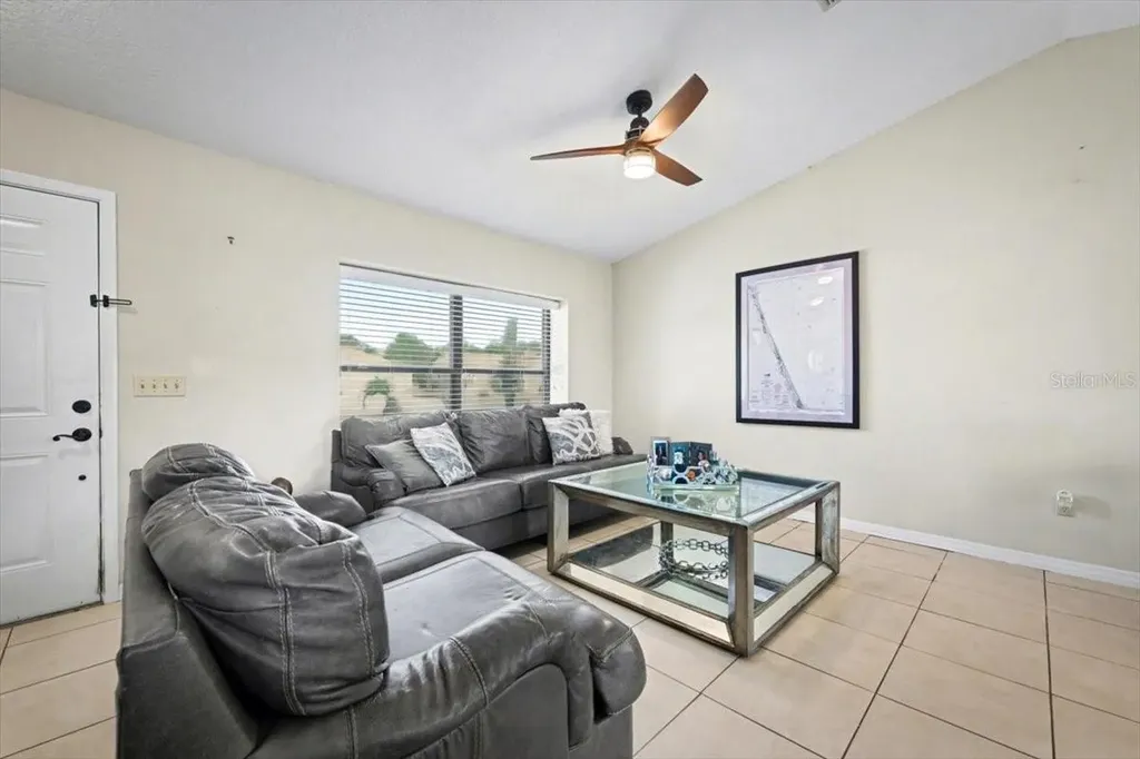 109 Coral Reef Court N Palm Coast FL 32137