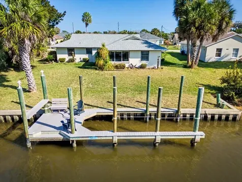 109 Coral Reef Court N Palm Coast FL 32137