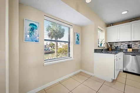 109 Coral Reef Court N Palm Coast FL 32137