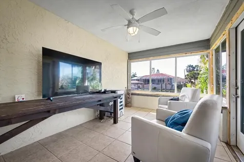 109 Coral Reef Court N Palm Coast FL 32137