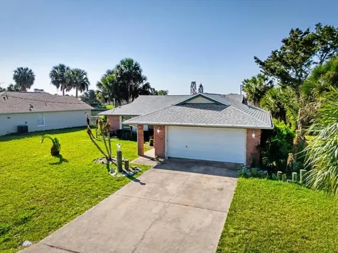 109 Coral Reef Court N Palm Coast FL 32137