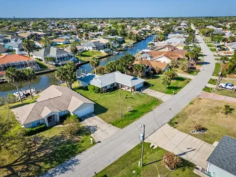 109 Coral Reef Court N Palm Coast FL 32137