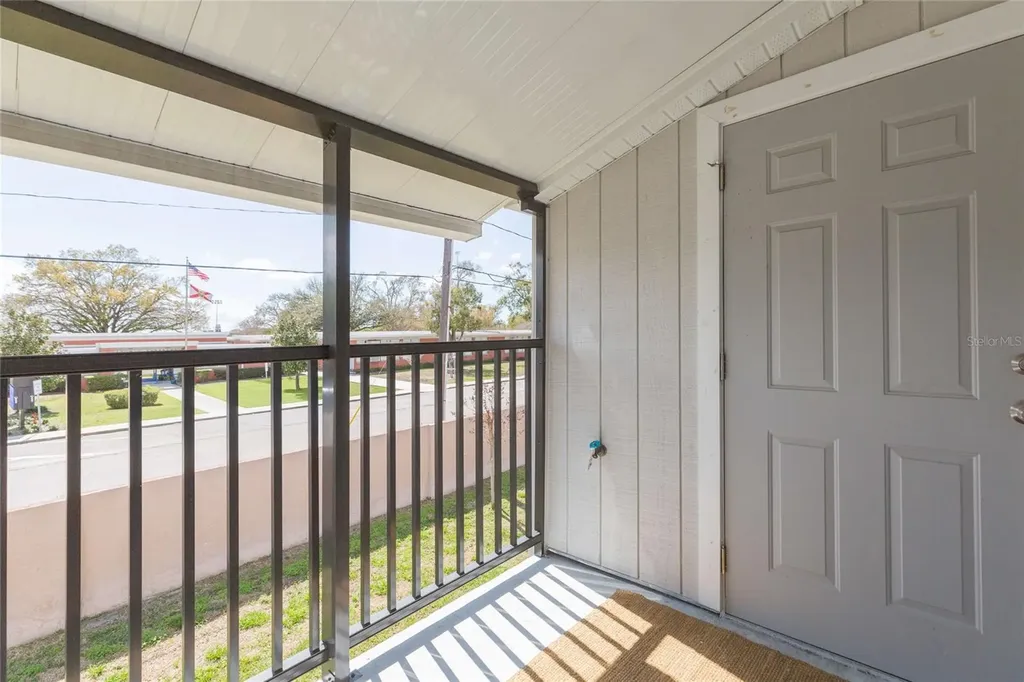 4513 S Oak Drive Tampa FL 33611