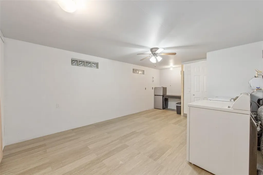 2142 SE 185th Terrace Silver Springs FL 34488