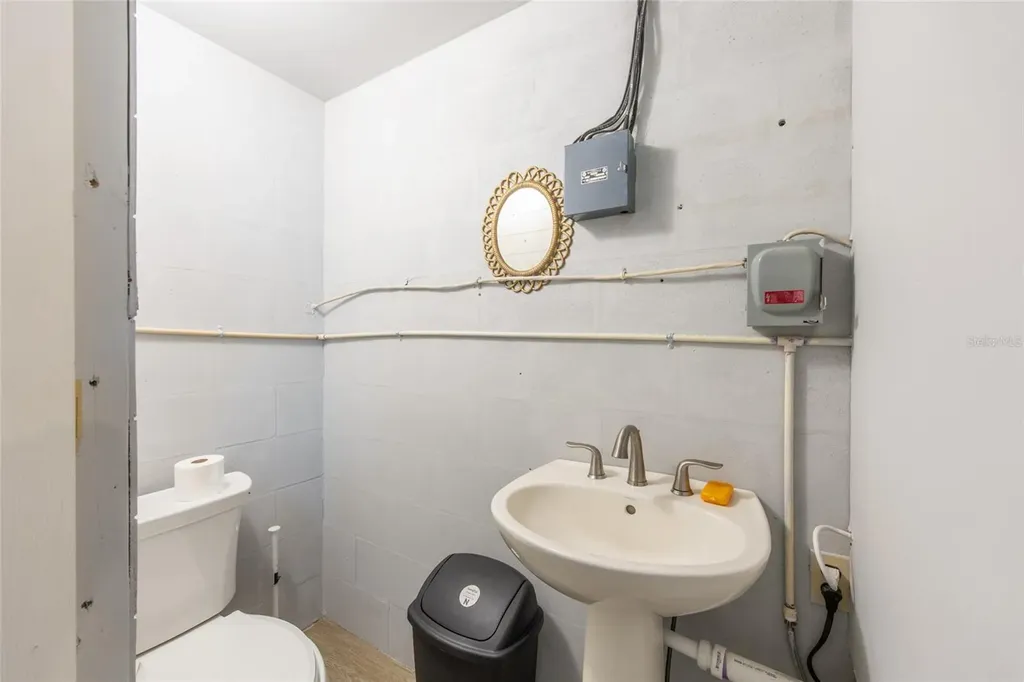 2142 SE 185th Terrace Silver Springs FL 34488