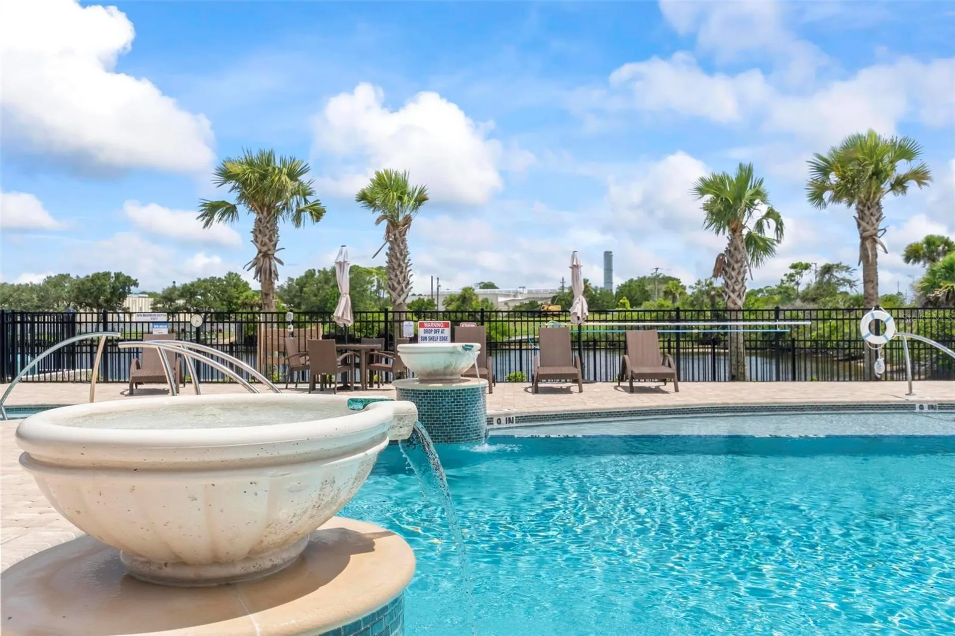 6 Del Palma Drive Palm Coast FL 32137
