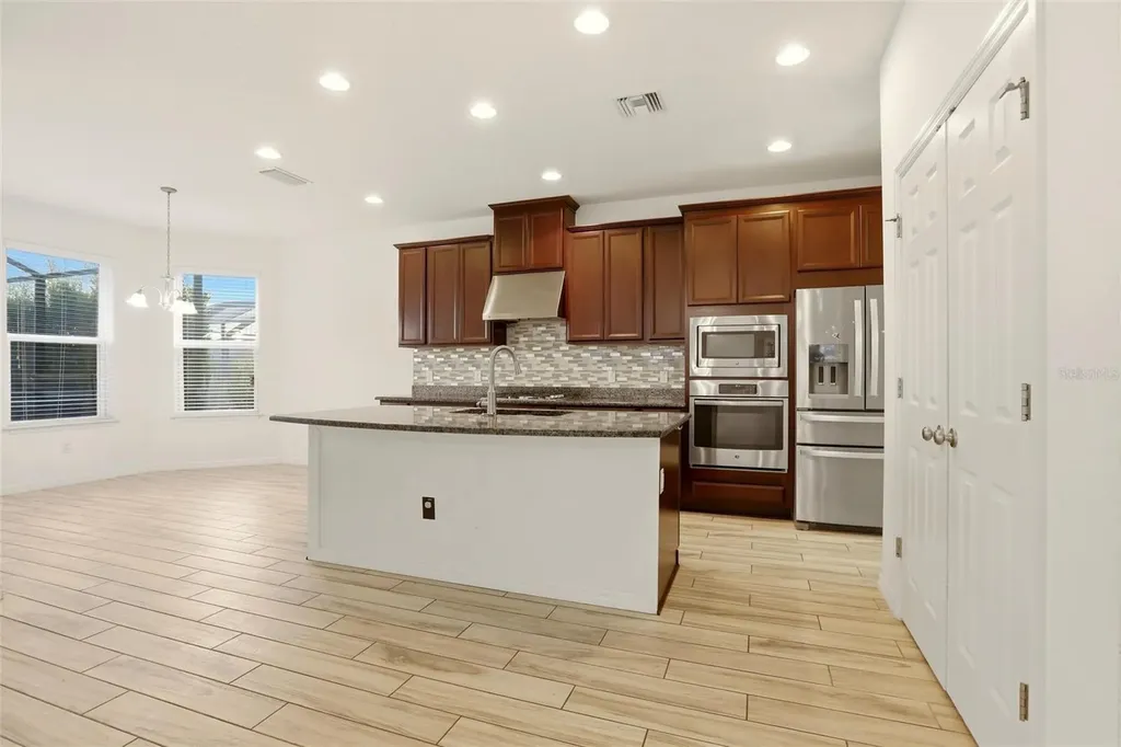5934 Anise Drive Sarasota FL 34238