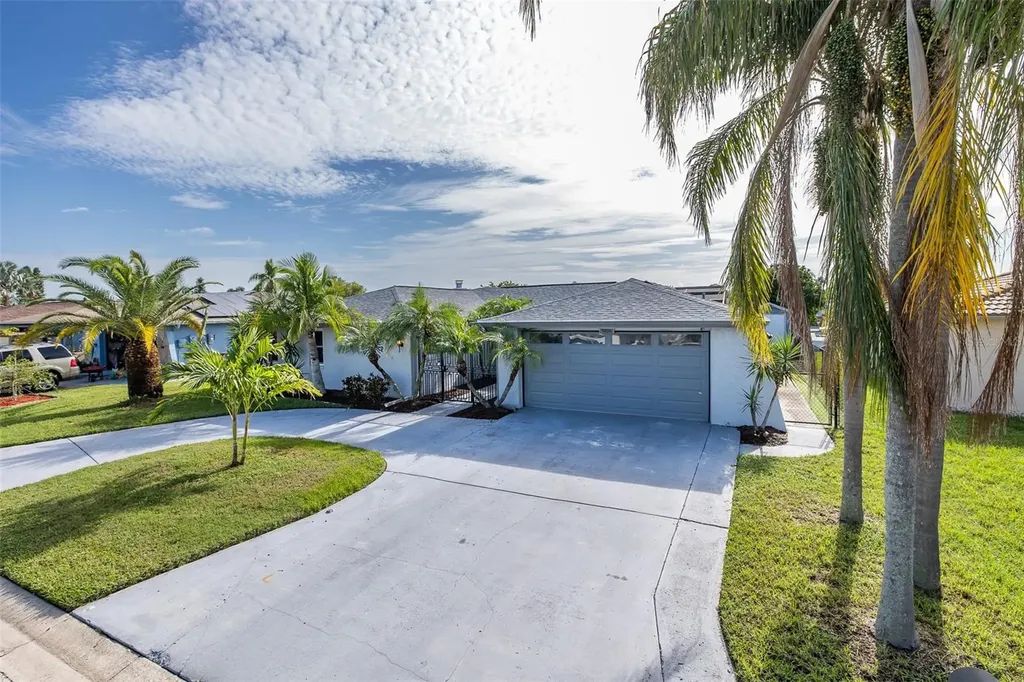 9816 San Mateo Way Port Richey FL 34668