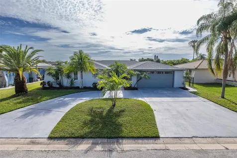 9816 San Mateo Way Port Richey FL 34668