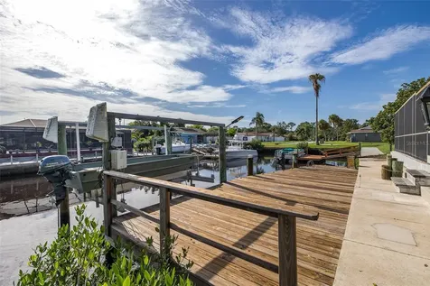 9816 San Mateo Way Port Richey FL 34668