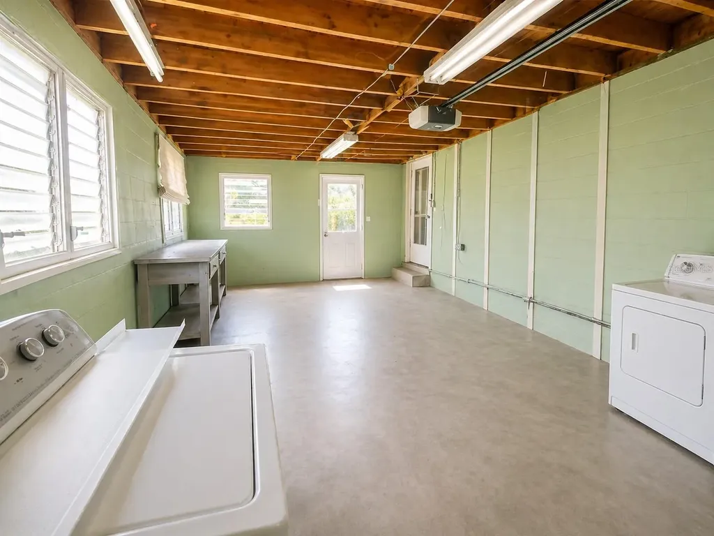 5230 11th Avenue S Gulfport FL 33707
