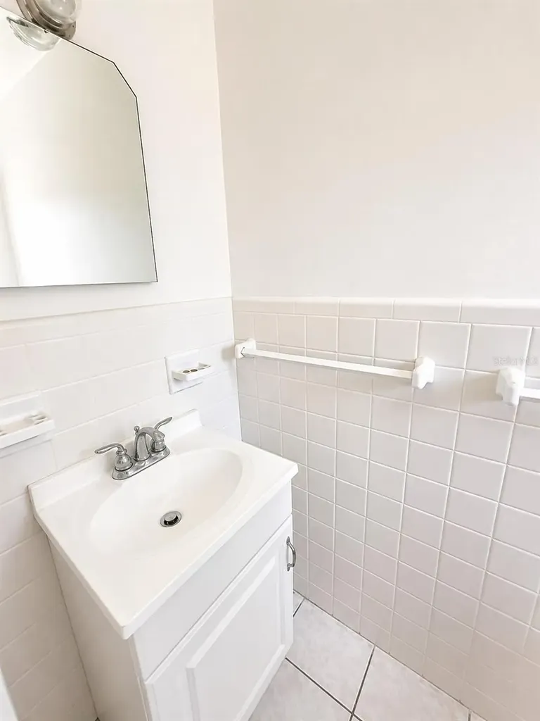 5230 11th Avenue S Gulfport FL 33707