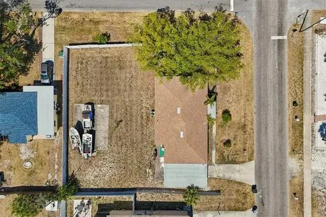 5230 11th Avenue S Gulfport FL 33707