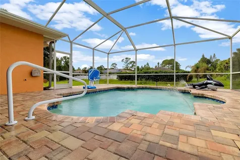 2275 Homestead Circle North Port FL 34286