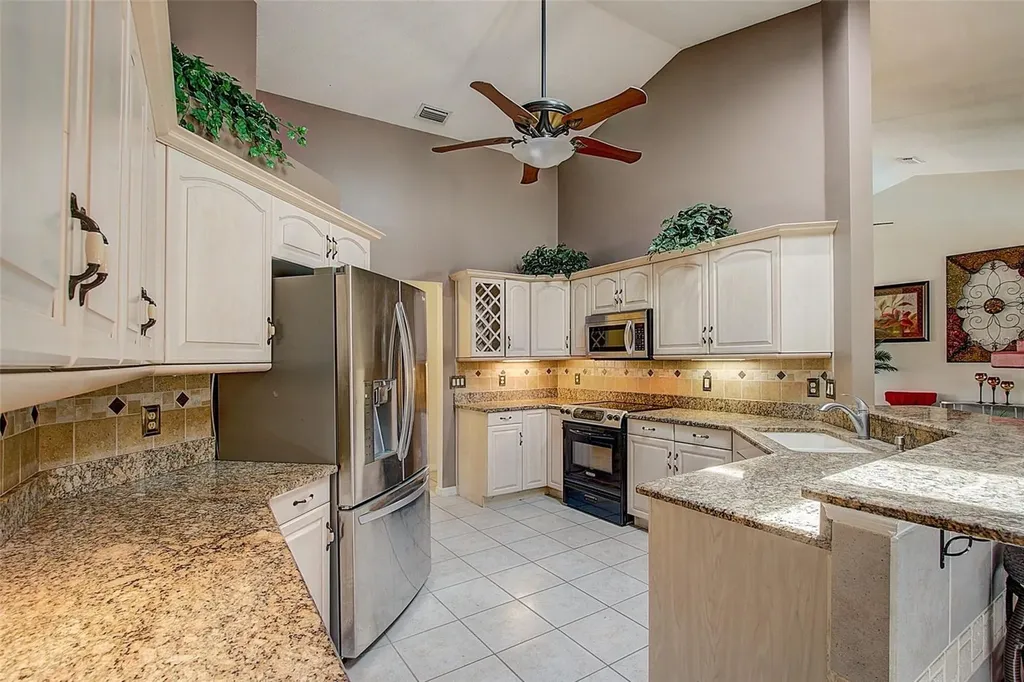12202 Rambling Oak Boulevard Orlando FL 32832