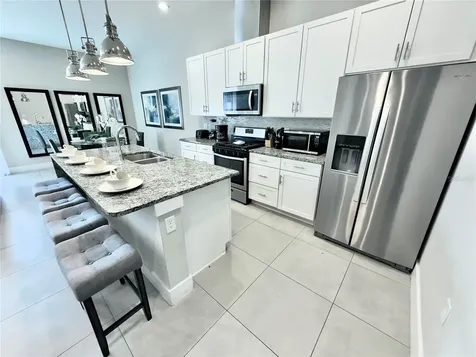 7498 Sunville Avenue Kissimmee FL 34747