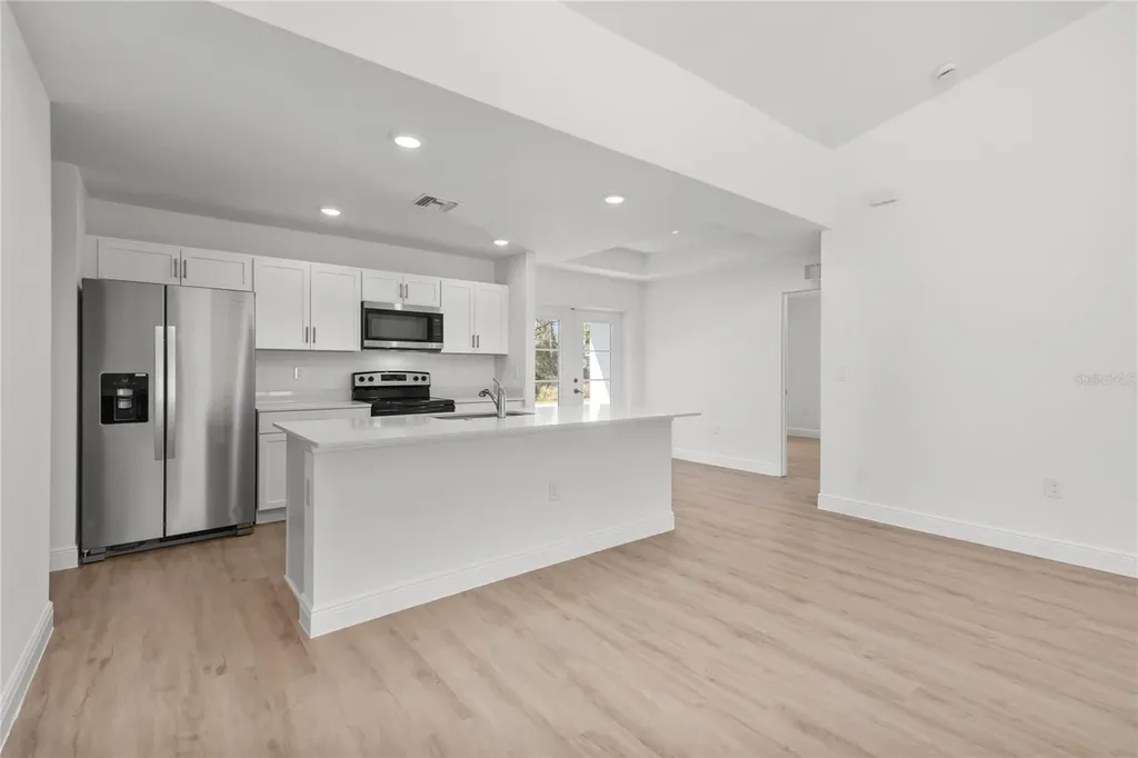 184 Cougar Way Rotonda West FL 33947
